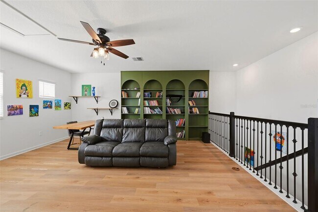 Building Photo - 16448 Parable Wy