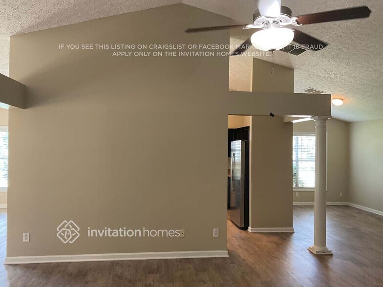 Building Photo - 5005 Edisto Ln