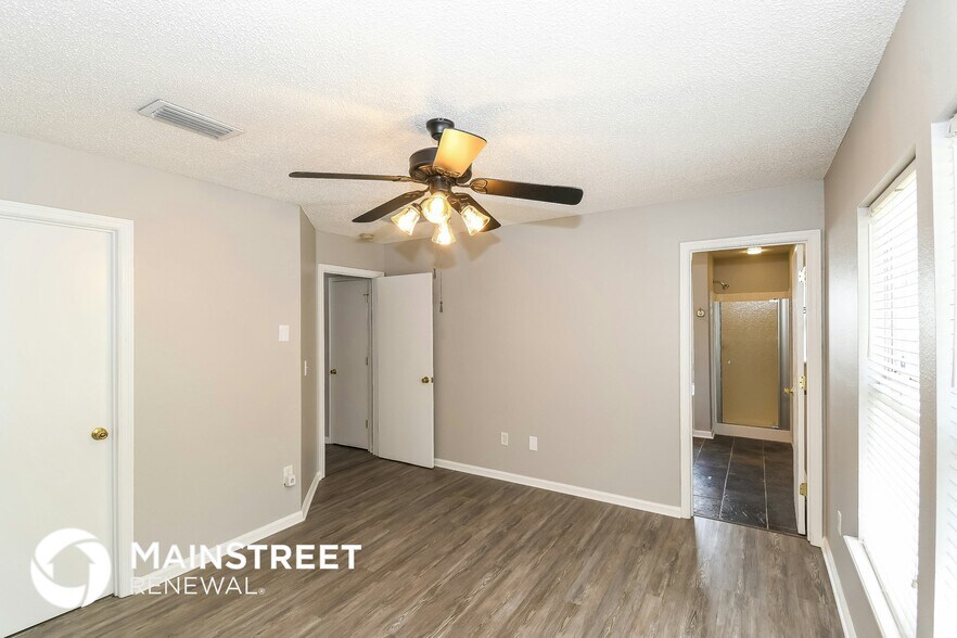 Building Photo - 1228 Spring Creek Ct