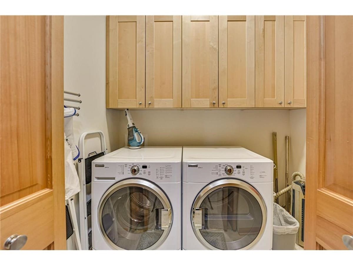 Building Photo - 2717 Lindsey Ct