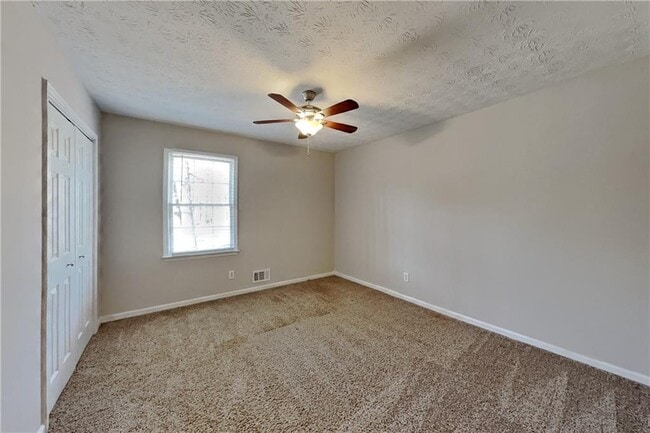 Building Photo - 3575 Brookhill Cir