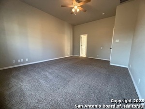 Building Photo - 570 Roadrunner Ave