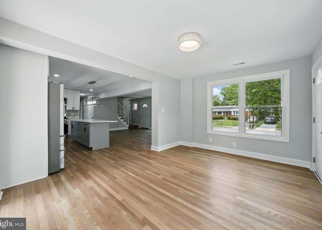 Building Photo - 505 N Naylor St