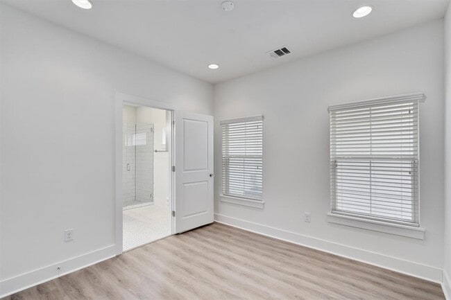 Building Photo - 1006 Muse Ln