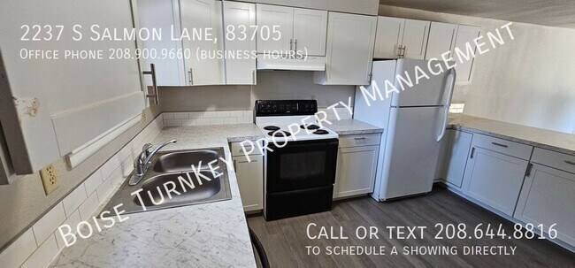 Building Photo - 2237 S Salmon Ln