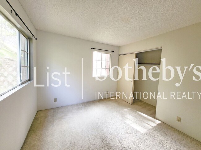 Building Photo - Healani Gardens 314  |  Kaneohe, HI