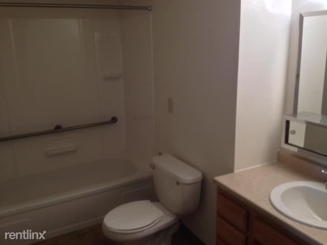 Building Photo - 1 br, 1 bath Apartment - 903 Cook Ave