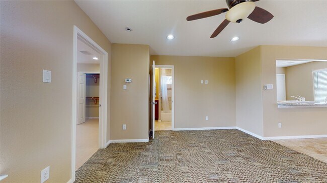 Building Photo - 10602 W Hidden Lake Ln