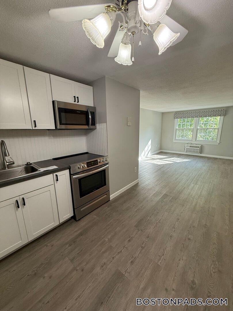 Building Photo - 53 Ridgewood Ln