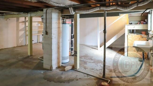 Building Photo - Comfortable 1 Bedroom/1 Bathroom/Aksarben-Elmwood Park| $300 off Dep