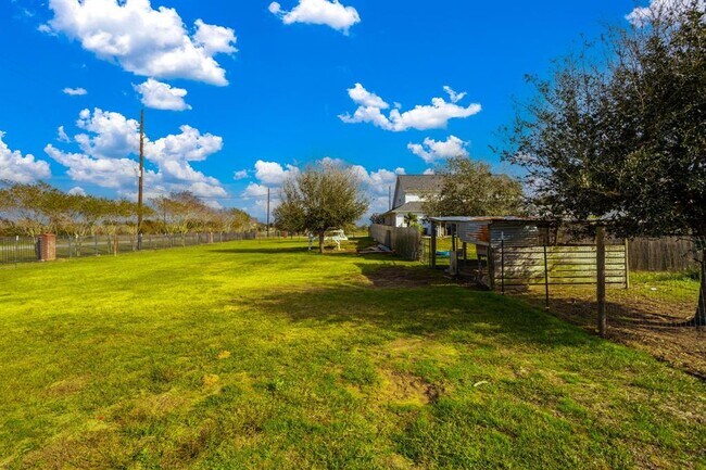 Building Photo - 2963 Settler's Way Dr