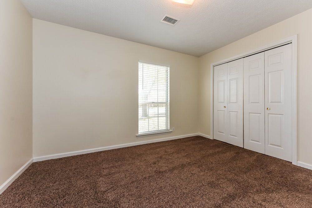 Building Photo - 104 Carolina Ct