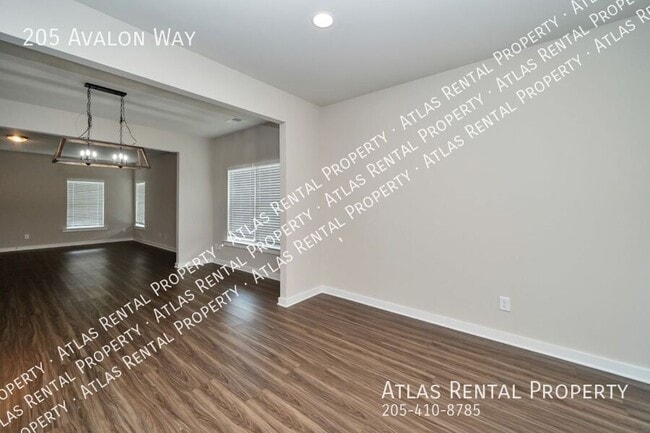 Building Photo - 205 Avalon Wy