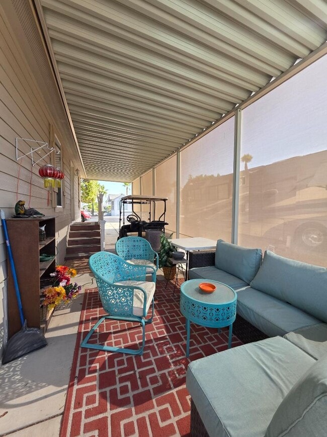 Building Photo - 5707 E 32nd St