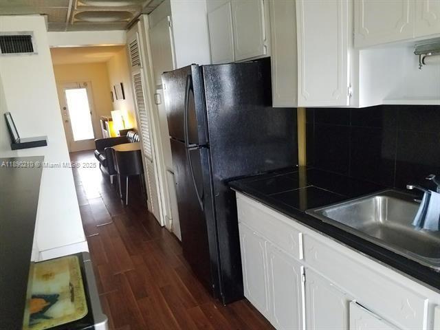Primary Photo - 1430 NE 170th St