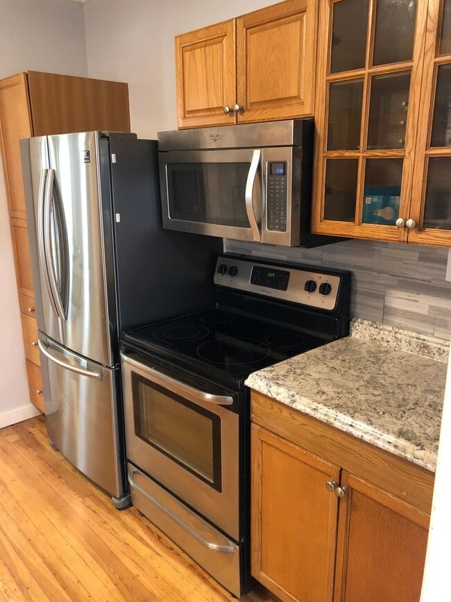 Building Photo - 4130 1st Ave S