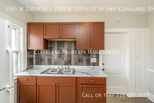 Building Photo - 3565 W 120th St