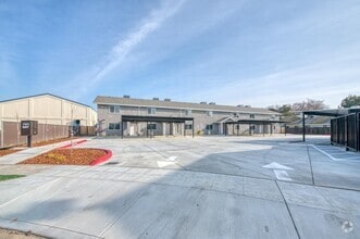 Building Photo - 5242 E Liberty Ave