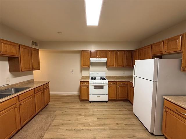 Building Photo - 208 S Cortez St