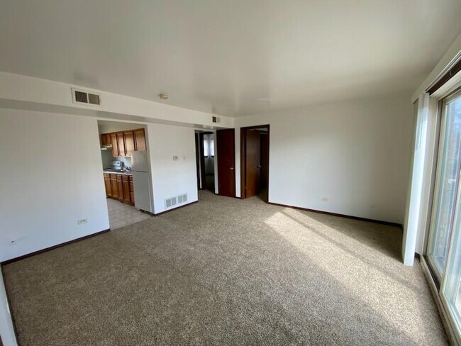 Building Photo - 14504 S San Francisco Ave