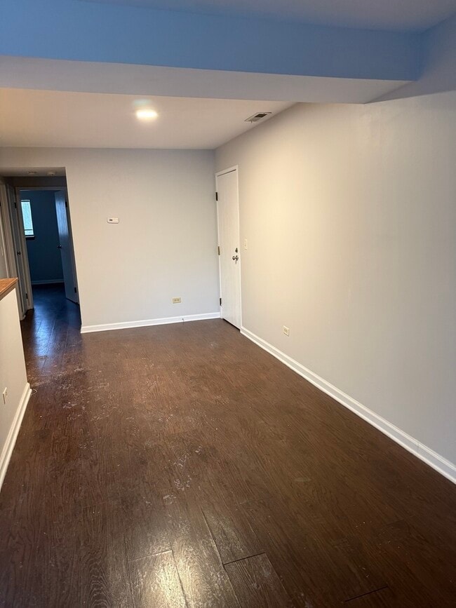 Building Photo - 2264 Abbeywood Dr