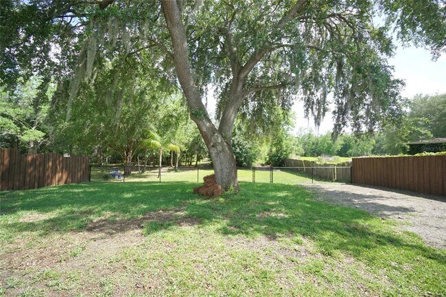 Building Photo - 1714 Staysail Dr