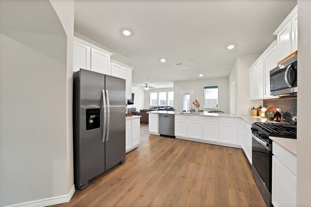 Building Photo - 9720 Lariat Dr
