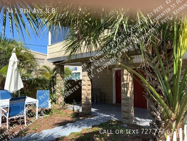 Building Photo - 341 9th Ave NE