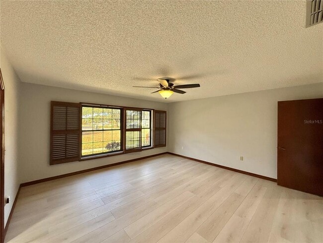 Building Photo - 2503 Woodhaven Ct