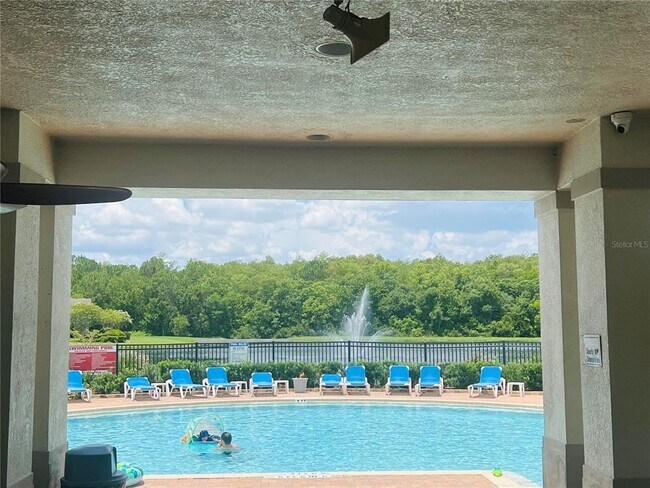 Building Photo - 6562 S Goldenrod Rd