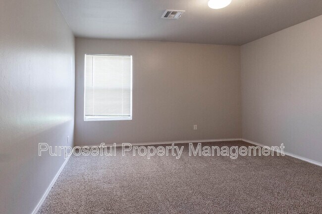 Building Photo - 1809 West Antler Way