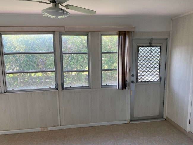 Building Photo - 442 Franconia Cir