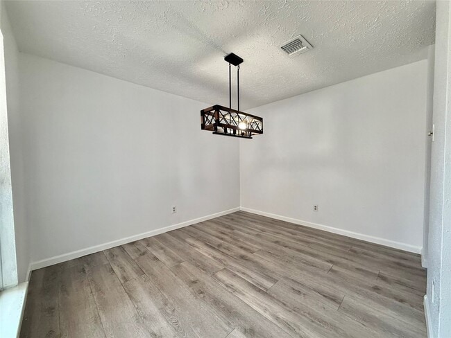 Building Photo - 6410 Rancho Blanco Ct