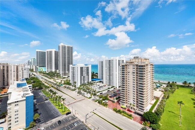 Building Photo - 1945 S Ocean Dr