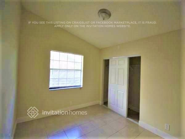Building Photo - 7519 SW 6th Ct