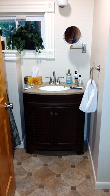 Building Photo - 58 Maple St