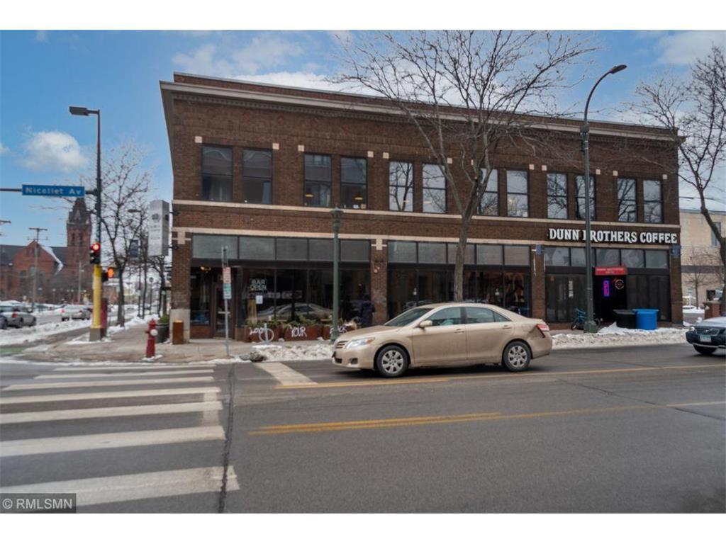 Building Photo - 2532 1st Ave S