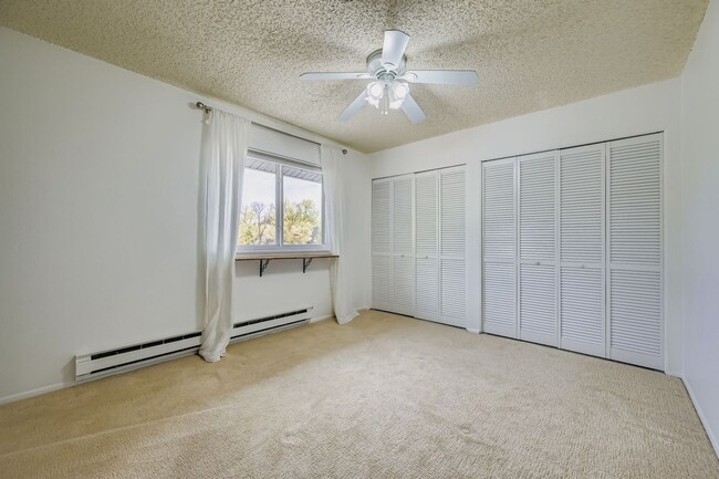 Building Photo - 1858 Centaur Cir