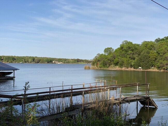 Building Photo - Private Lakefront Access, Peaceful neighborhood, Quick Access to I-820