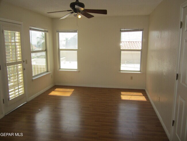 Building Photo - 6924 Imperial Ridge Dr
