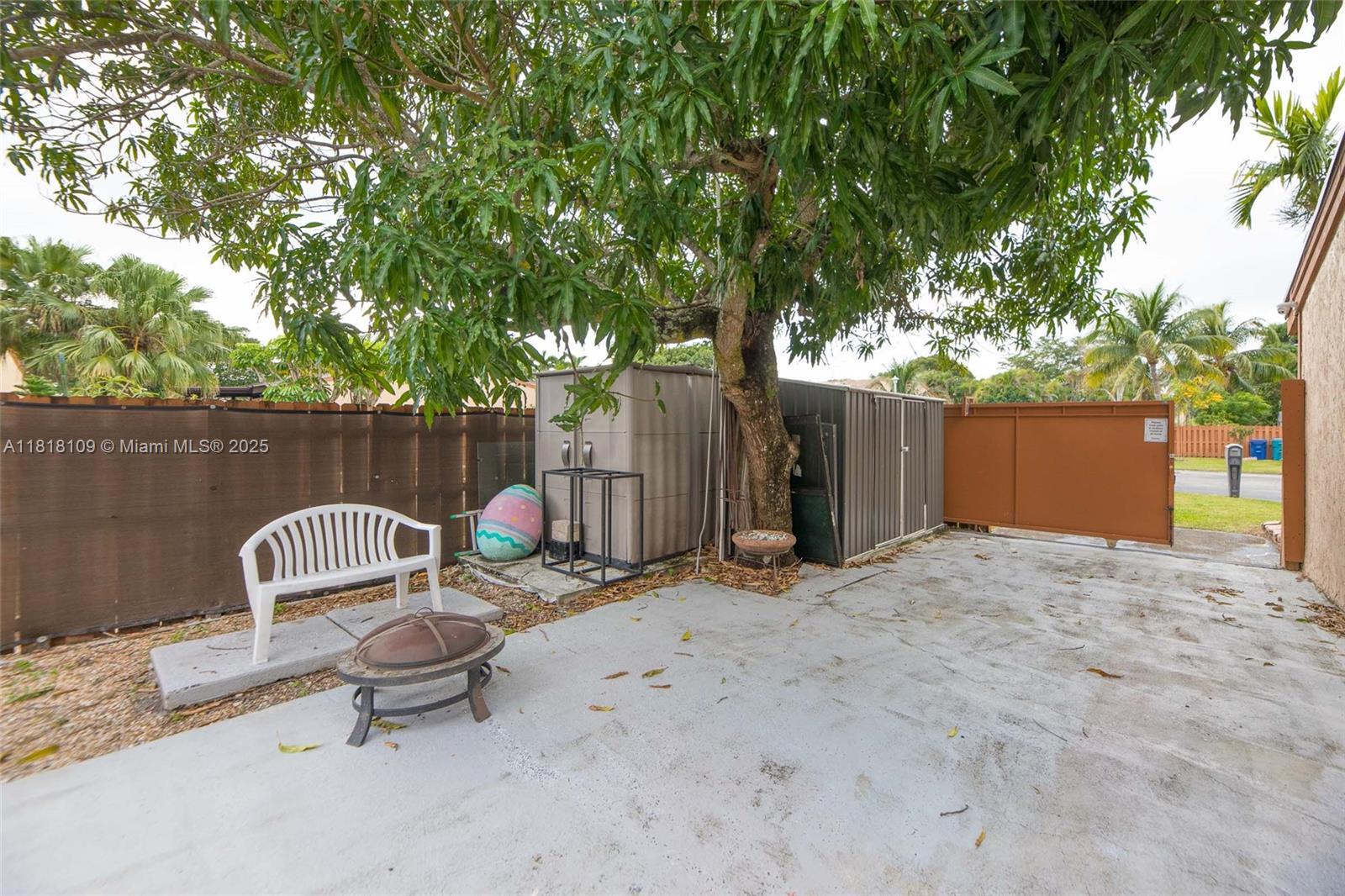 Building Photo - 7441 NW 33rd St