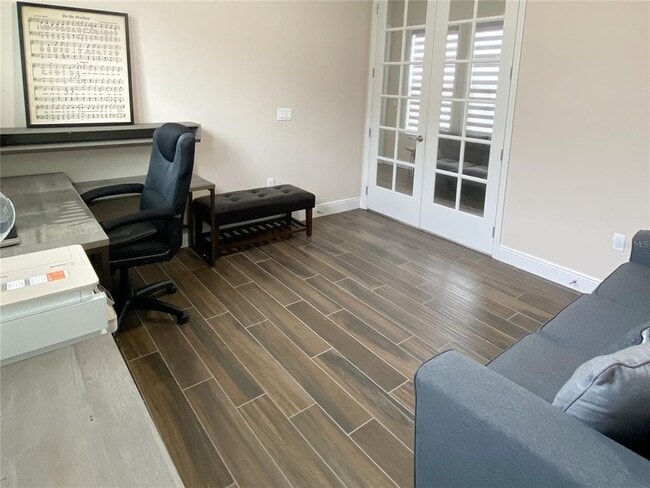 Building Photo - 3920 Grassland Lp