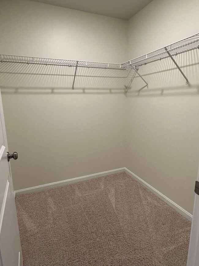 Building Photo - CLARKE COUNTY RENTAL in Shenandoah Crossing HOA