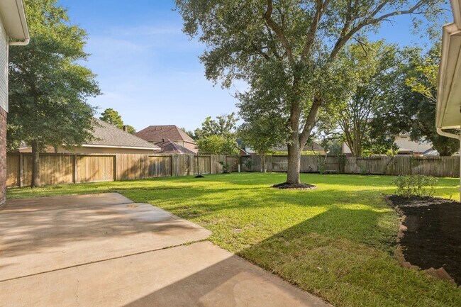Building Photo - 16802 Willow Bend Ct
