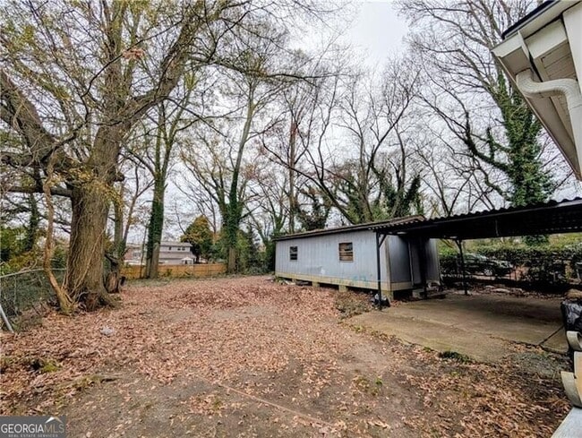 Building Photo - 1716 Thompson Ave