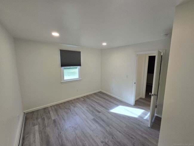 Building Photo - 67 Nott Hwy