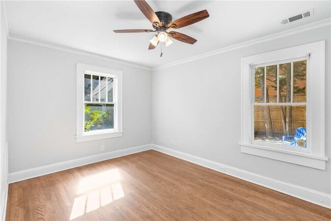 Building Photo - 216 Haralson Ave NE