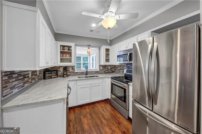 Building Photo - 49 La Rue Pl NW