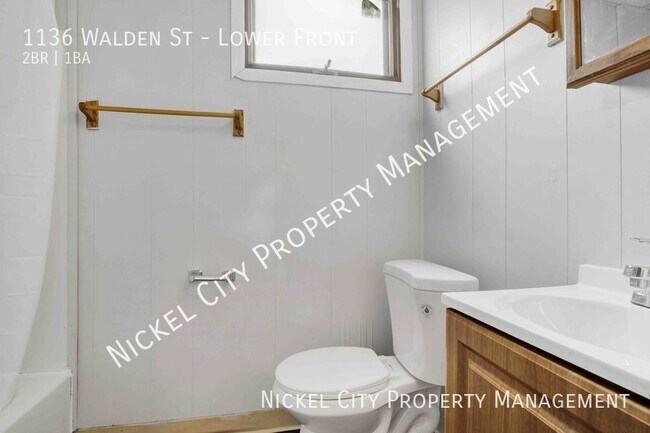 Building Photo - 1136 Walden Ave