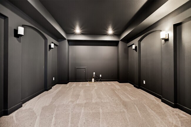 Building Photo - 26307 Aurora Vly Wy